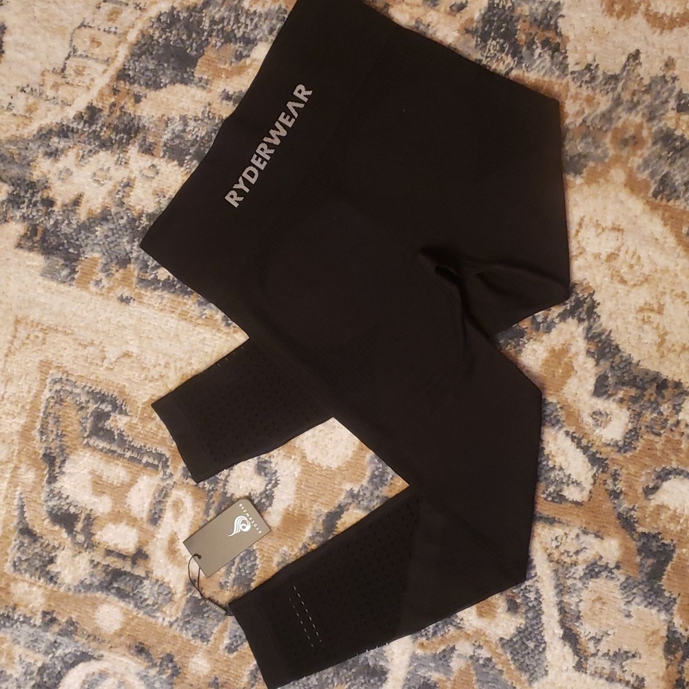 NWT Ryderwear Electra Seamless leggings black medium